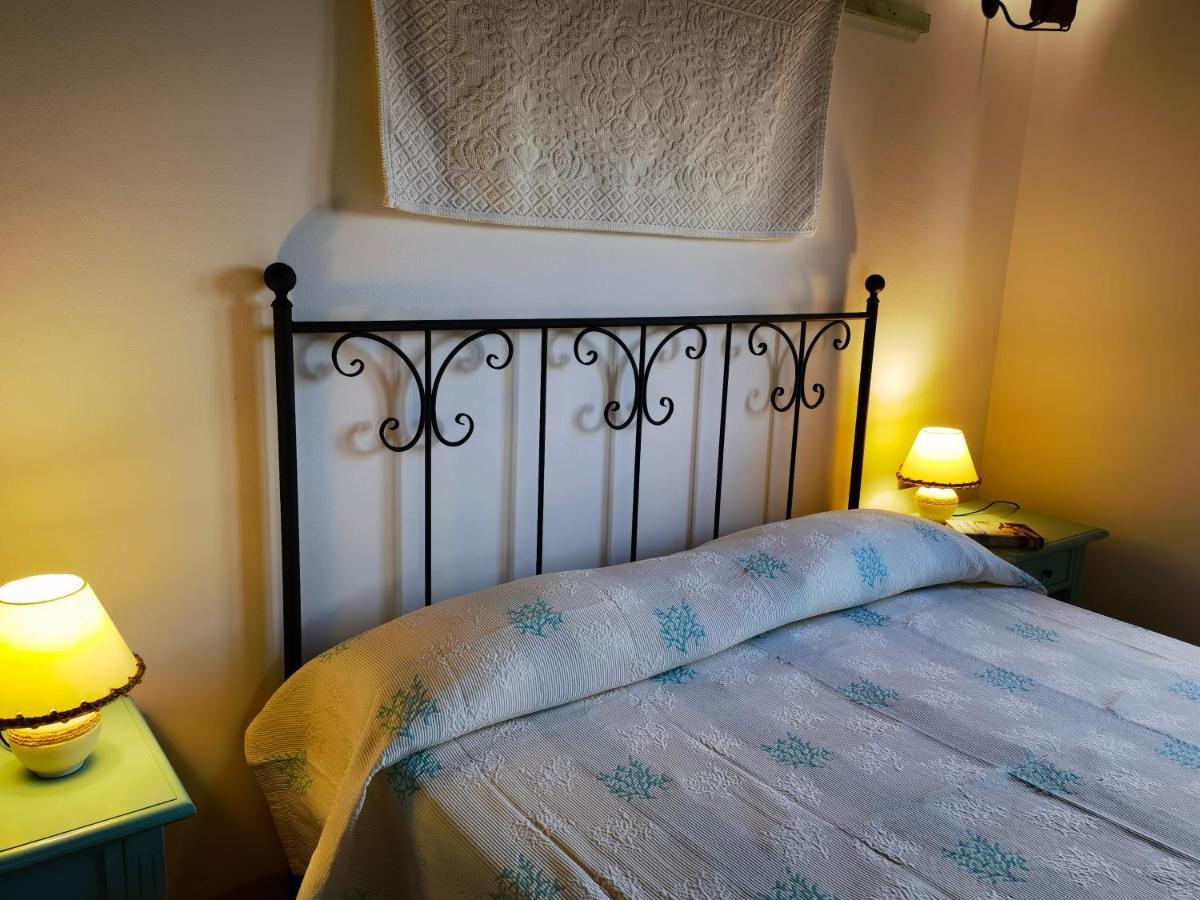 La Corte Degli Ulivi - Rurale 3*