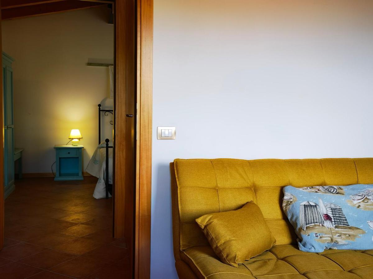 La Corte Degli Ulivi - Rurale Hotel Tresnuraghes