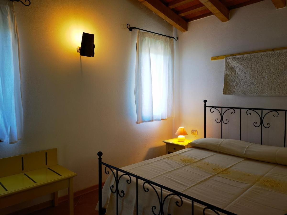 La Corte Degli Ulivi - Rurale 3*